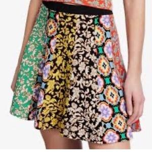 NWT Alice + Olivia Bunnie Mini Colorful Skirt